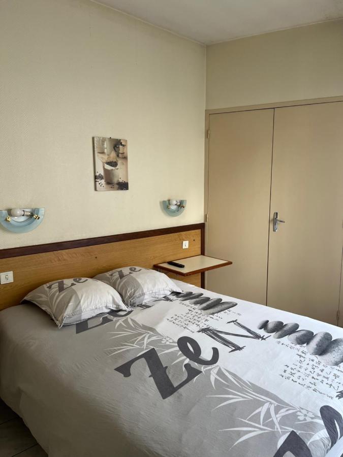Studio Centre Ville De Бурж Экстерьер фото