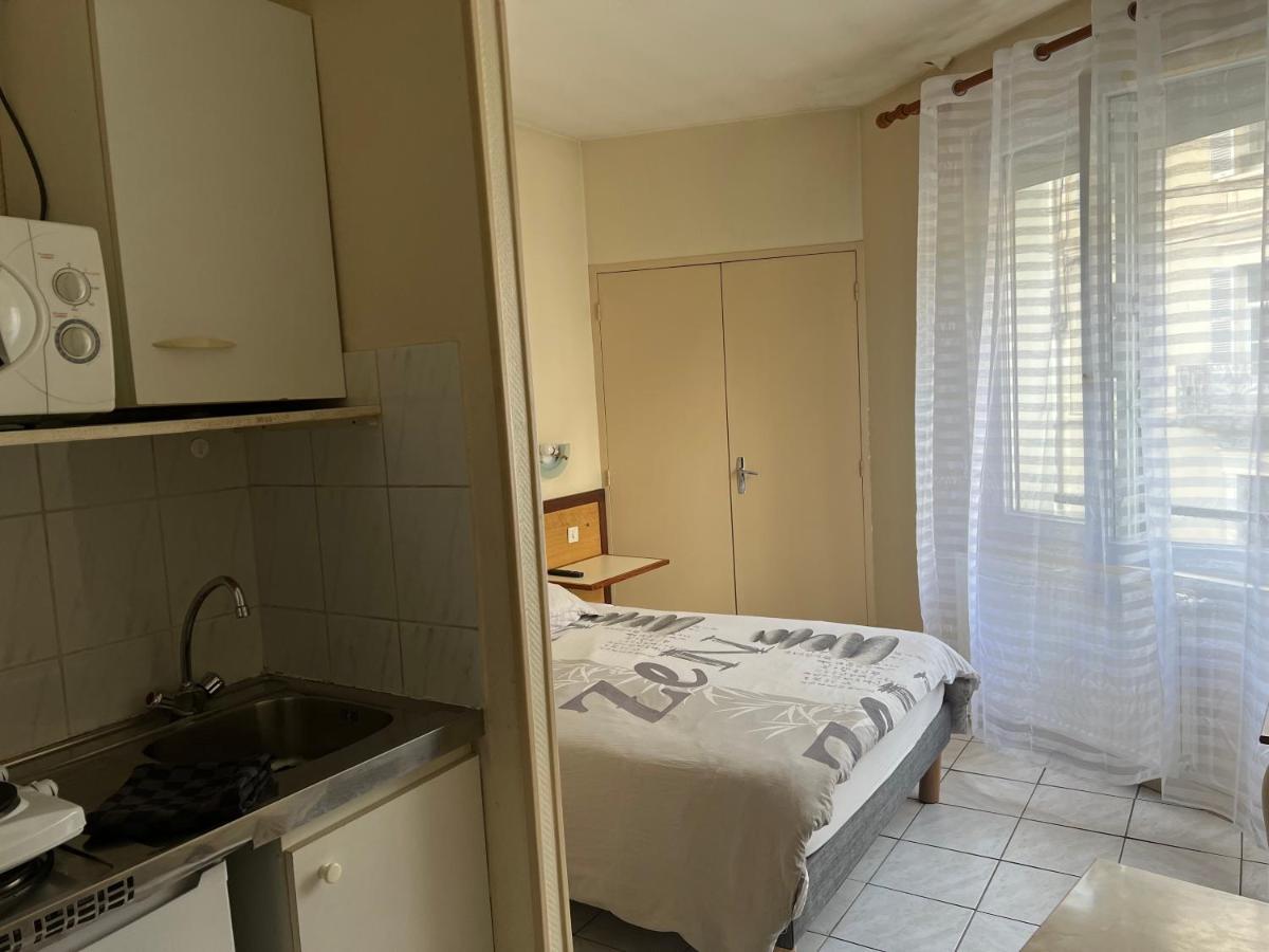 Studio Centre Ville De Бурж Экстерьер фото